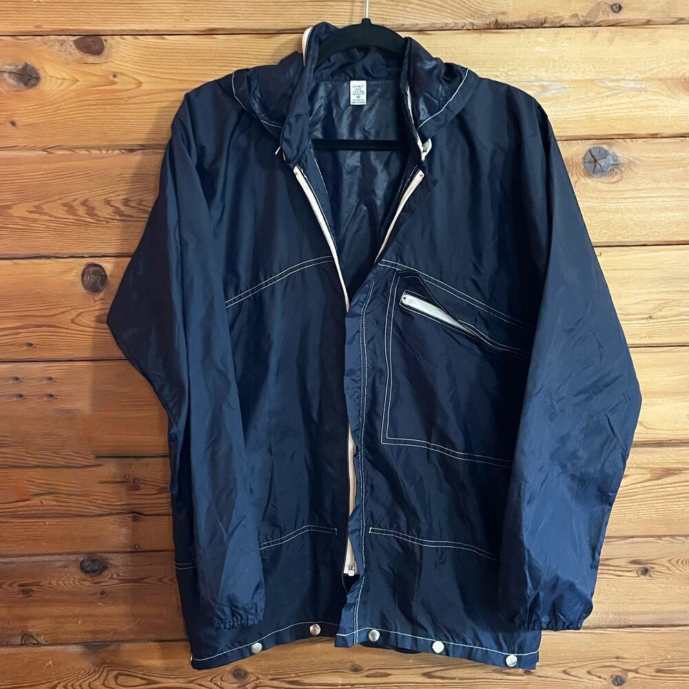 The Alligator Dark Blue Rain Jacket coat size Medium